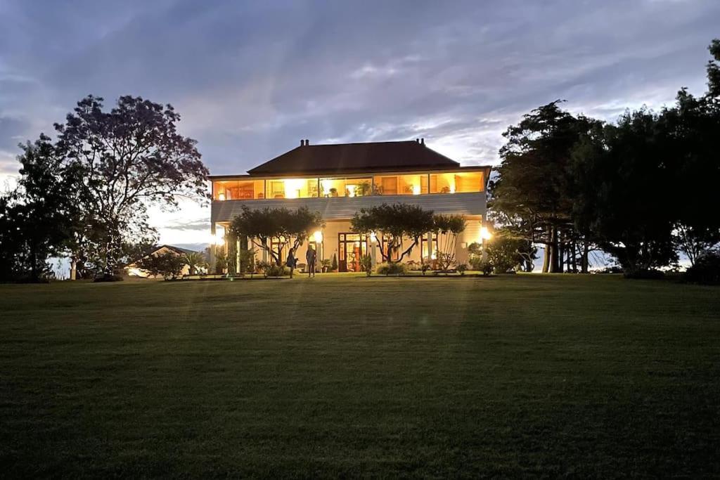 Leconfield House Bed & Breakfast Greta Exterior photo